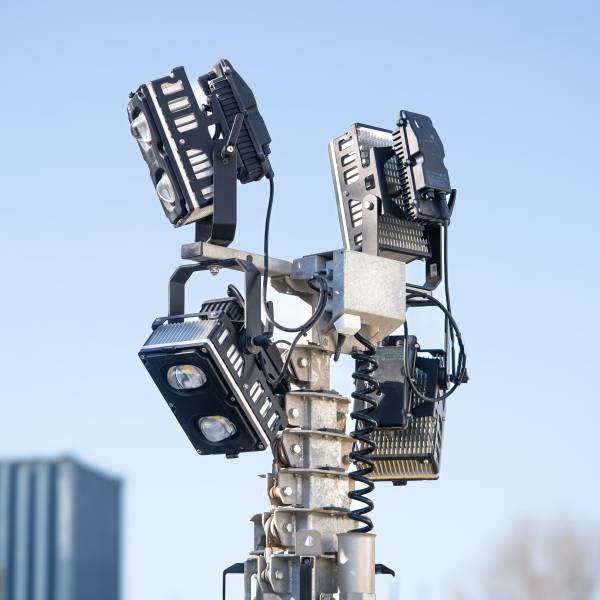 location mat eclairage fixe mobile led sète béziers toulouse riom montauban tulles